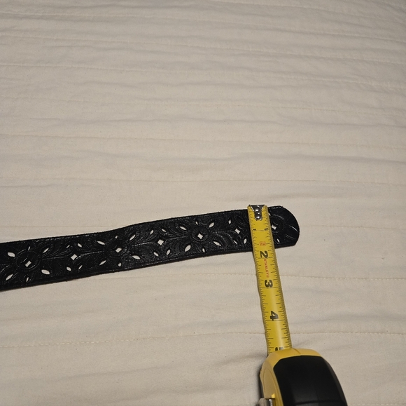 Fossil Black Flower Tooled Leather Belt - Picture 6 of 6